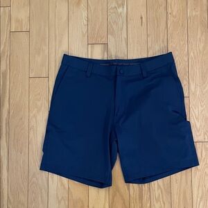 Rhone Men's Navy Blue Shorts size 33